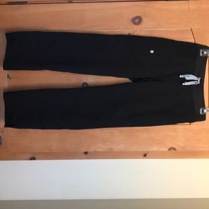 Black kade scrub pants